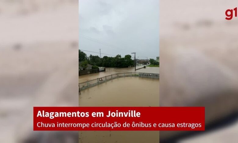 Chuva persistente continua em SC, e alerta é alto para enxurradas e deslizamentos neste domingo