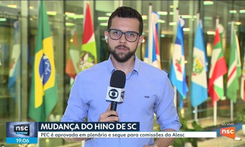 Mudança de hino de SC tem PEC aprovada e segue para comissões; entenda tramitação