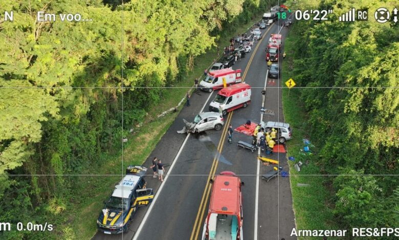 Quatro pessoas morrem e duas ficam em estado grave após acidente na BR-282, em SC