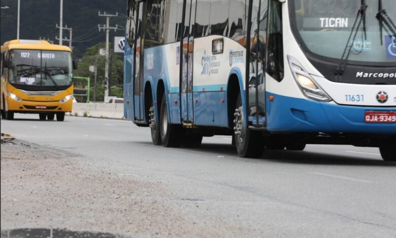 Tarifa de ônibus de Florianópolis tem aumento e vai a R$ 6,90 no pagamento em dinheiro