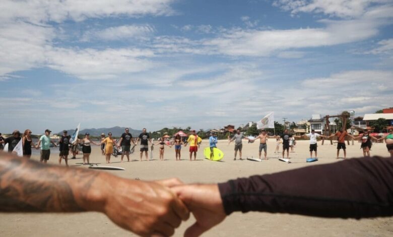 Morte do surfista Ricardinho completa 10 anos e familiares fazem homenagem: 'Lembranças vêm como furacão', diz mãe